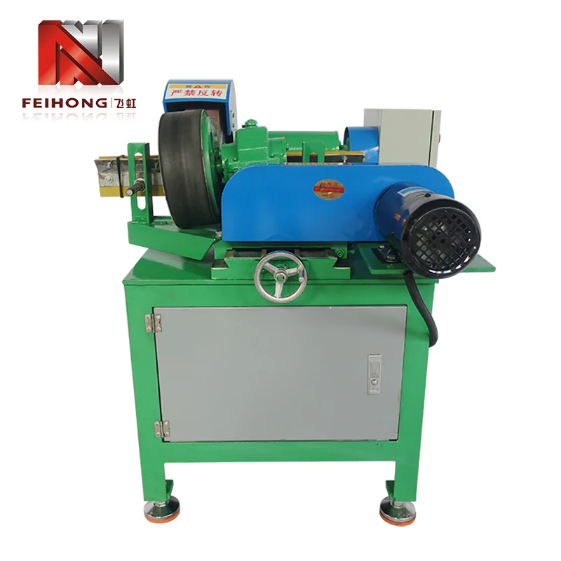 In che modo una macchina per lucidatrice per tubo aiuta a migliorare la qualità della superficie e l'efficienza di elaborazione dei tubi metallici?