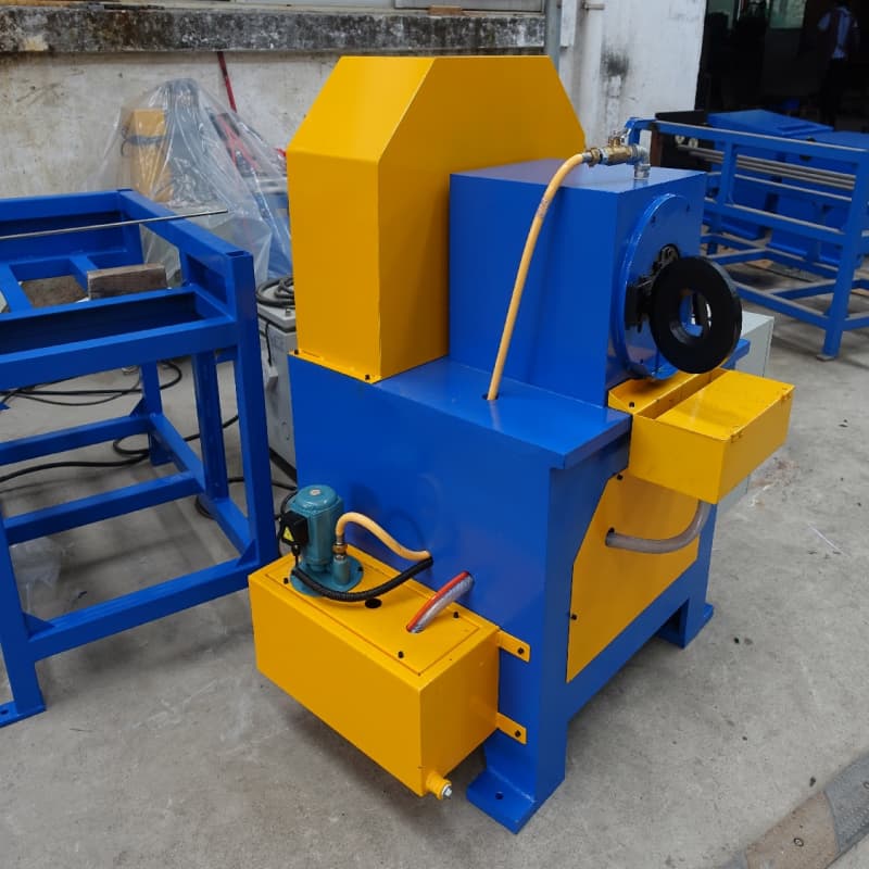 FH-(15/30/40) Macchina per restringere tubi tondi a martello, diametro 2-40 mm, lunghezza 150-6000 mm, cambio rapido dello stampo per tubo riscaldante a canale caldo a testa singola/doppia